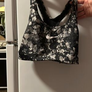 Nike Women's Black and White Sports Bra